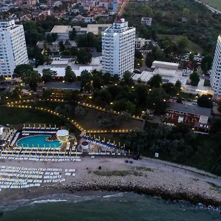 斯特星马雷 - 美杜萨酒店 3* 艾福雷诺德